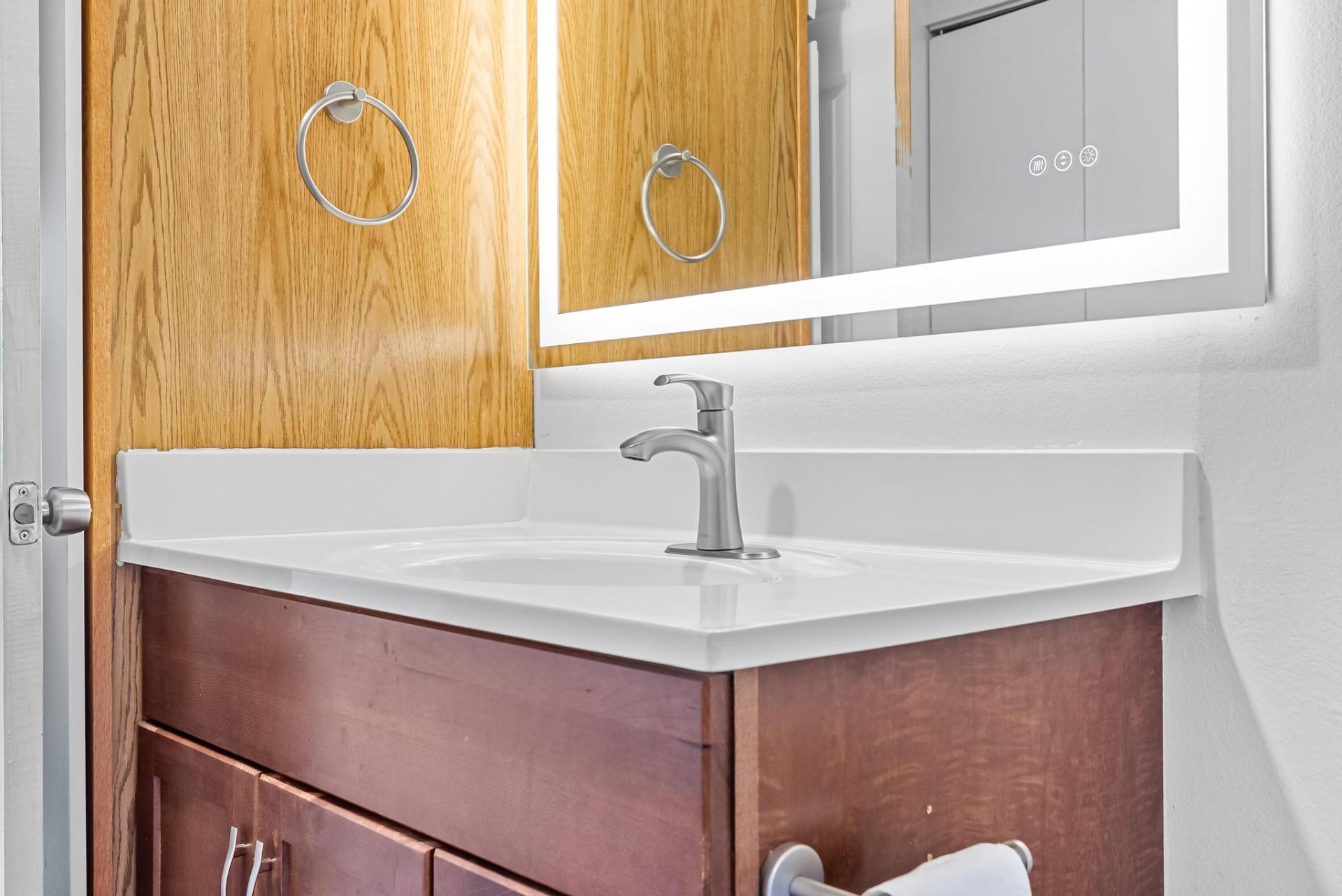 Updated vanity with new faucet and fixtures